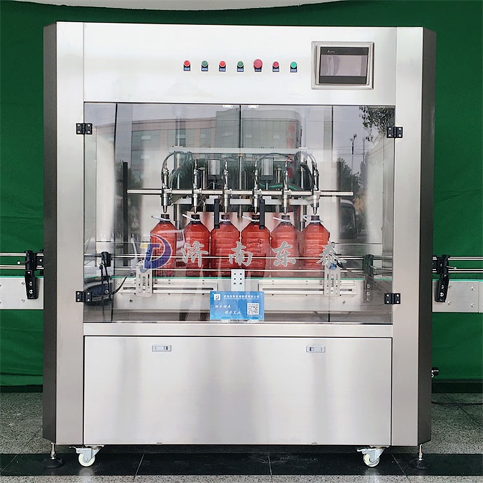 全自動油類灌裝機.jpg 全自動油類灌裝機.jpg